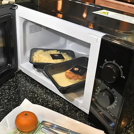 Hotel Les Portes Du Cantal Massiac