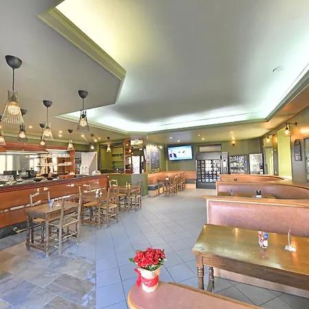 Les Portes Du Cantal 2*