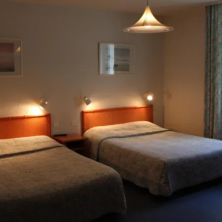 Hotel Les Portes Du Cantal 2*