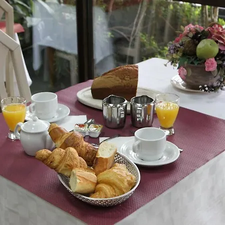 Les Portes Du Cantal 2*