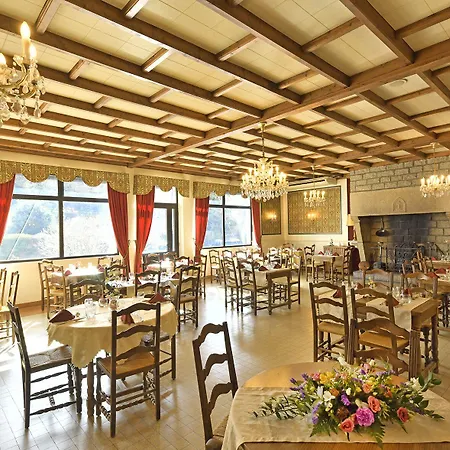 Les Portes Du Cantal Hotel Massiac