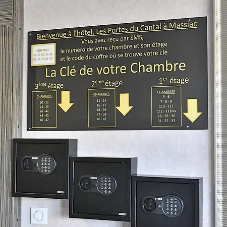 Les Portes Du Cantal Hotel 2*