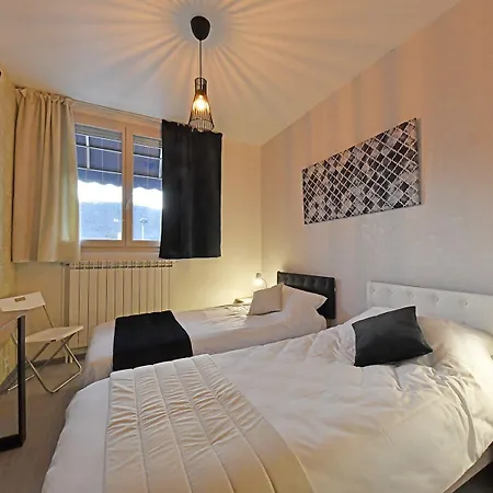 Hotel Les Portes Du Cantal 2*