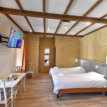 Les Portes Du Cantal Hotel Massiac