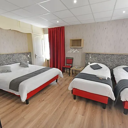 Hotel Les Portes Du Cantal
