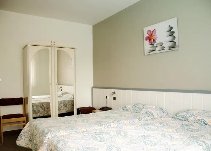 Les Portes Du Cantal 2* Massiac